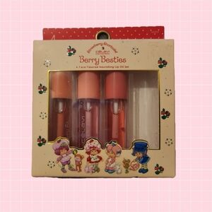 Strawberry Shortcake 🍓 Berry Besties Lip Oil Set